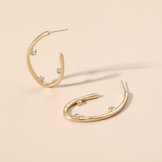 Sculpted Curve Hoops