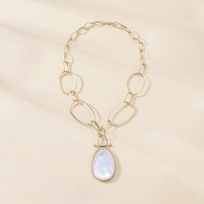 Luxe Oval Pendant Chain