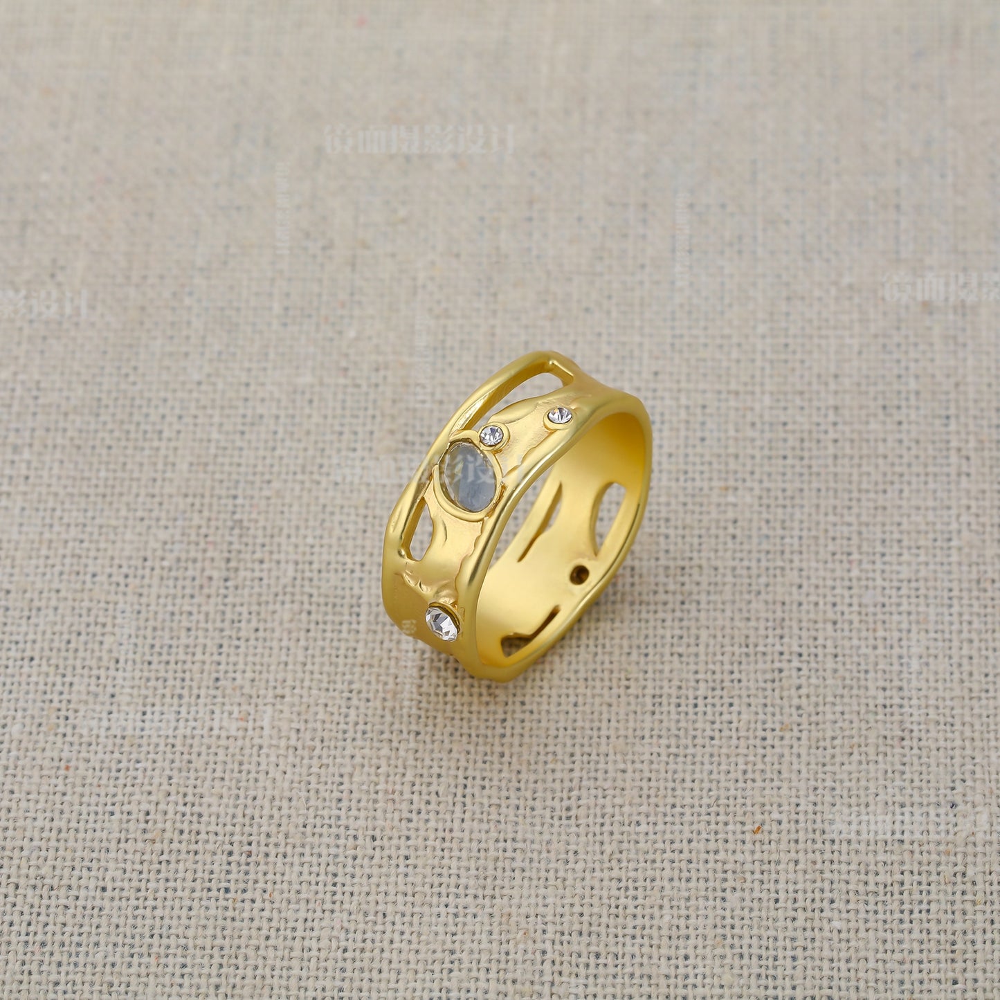 Sprinkled Banded Ring